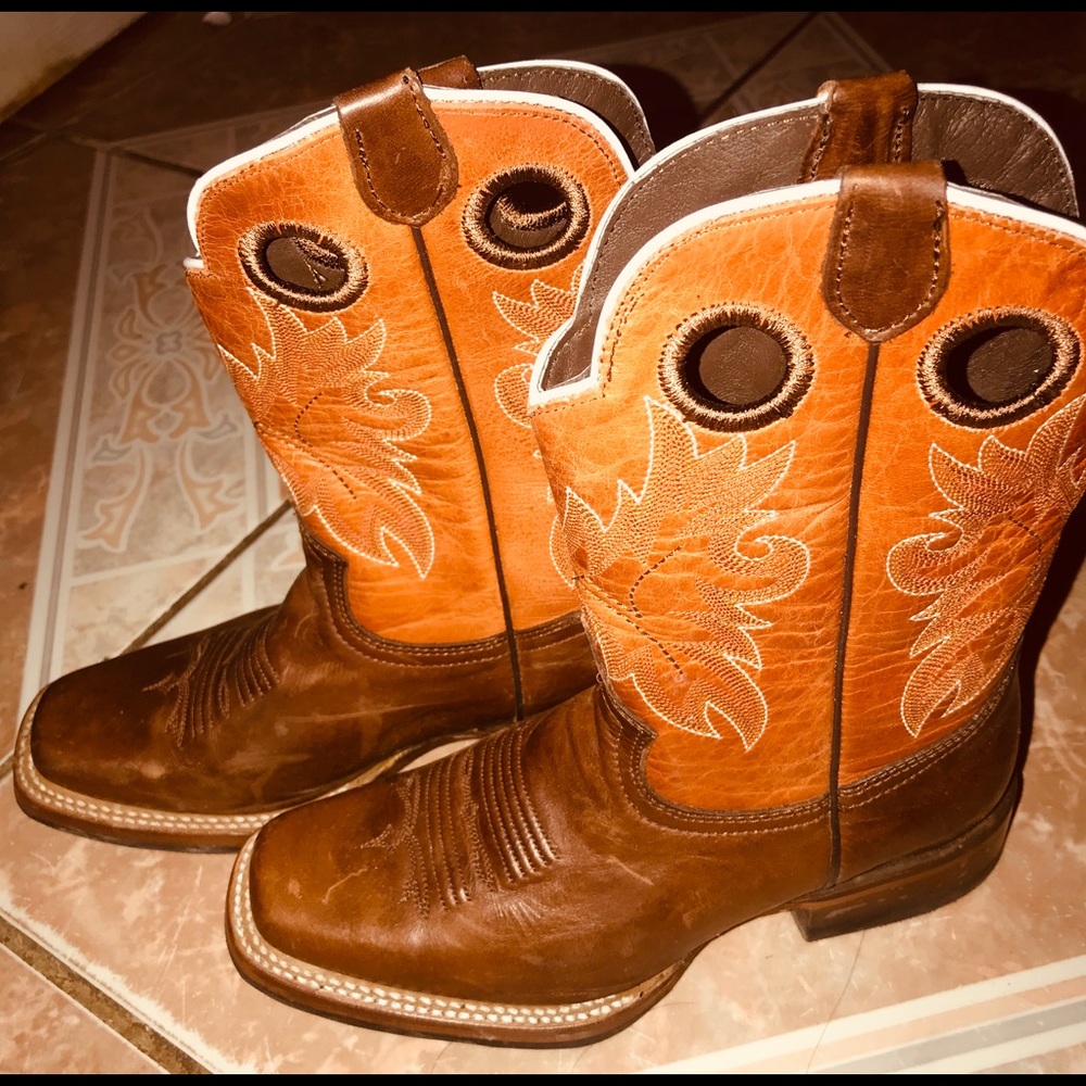 Cowgirl Boots Size 6.5 EE.